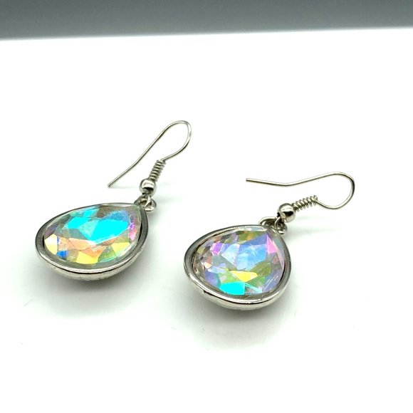 Bold Bright Teardrop Dangle Earrings, Faceted Crystal in Silver Tone Drop, Spark - Picture 4 of 6